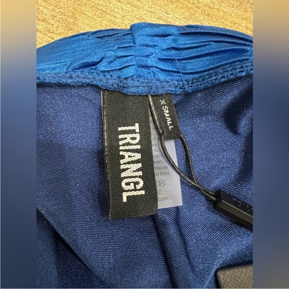 NWT Triangl Celeste Shorts in Seren Blue - Picture 6 of 7